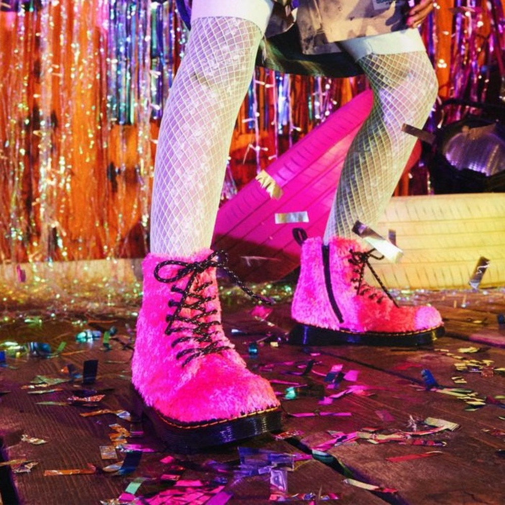 Dr. Martens Kids Pink Fuzzy Boots